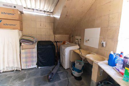 Casa à venda com 155m², 4 quartos e 2 vagas Casa à venda com 155m², 4 quartos e 2 vagasÁrea de Serviço