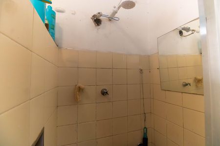 Casa à venda com 155m², 4 quartos e 2 vagas Casa à venda com 155m², 4 quartos e 2 vagasBanheiro
