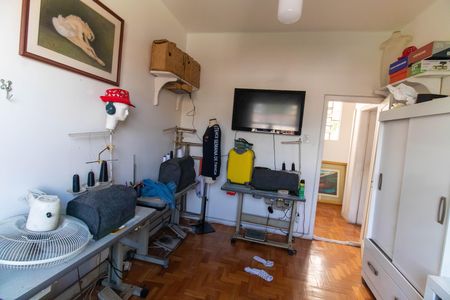 Casa à venda com 155m², 4 quartos e 2 vagas Casa à venda com 155m², 4 quartos e 2 vagasQuarto 2