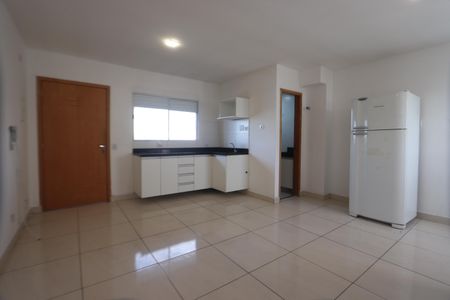 Sala/Cozinha de apartamento para alugar com 1 quarto, 39m² em Vila Nova York, São Paulo