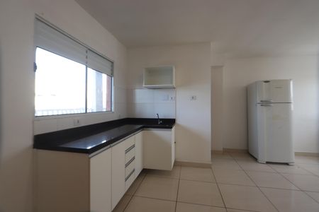 Sala/Cozinha de apartamento para alugar com 1 quarto, 39m² em Vila Nova York, São Paulo