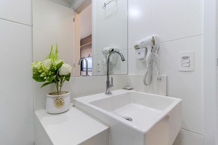 Studio para alugar com 37m², 1 quarto e sem vaga Studio para alugar com 37m², 1 quarto e sem vagaBanheiro