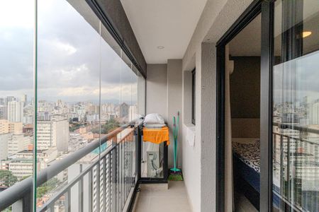 Varanda de kitnet/studio para alugar com 1 quarto, 37m² em Vila Buarque, São Paulo