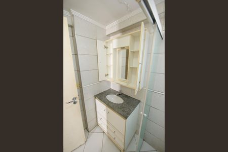 Banheiro da Suíte de apartamento para alugar com 2 quartos, 6m² em Jardim das Nações, Taubaté