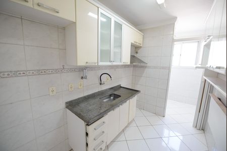 Cozinha de apartamento para alugar com 2 quartos, 6m² em Jardim das Nações, Taubaté