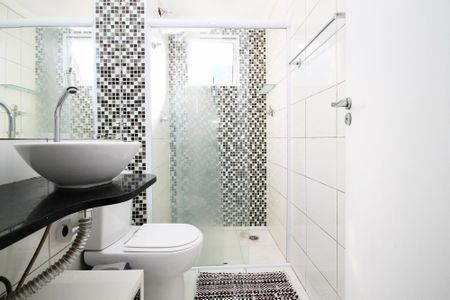 Apartamento para alugar com 62m², 2 quartos e 1 vaga Apartamento para alugar com 62m², 2 quartos e 1 vagaBanheiro