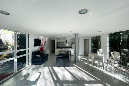 Apartamento para alugar com 62m², 2 quartos e 1 vaga Apartamento para alugar com 62m², 2 quartos e 1 vagaÁrea comum - Salão de festas