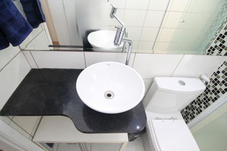 Apartamento para alugar com 62m², 2 quartos e 1 vaga Apartamento para alugar com 62m², 2 quartos e 1 vagaBanheiro