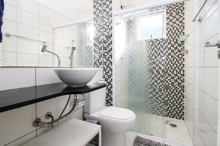 Apartamento para alugar com 62m², 2 quartos e 1 vaga Apartamento para alugar com 62m², 2 quartos e 1 vagaBanheiro