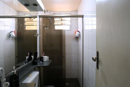 Apartamento à venda com 120m², 4 quartos e 1 vaga Apartamento à venda com 120m², 4 quartos e 1 vagaBanheiro