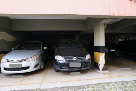 Apartamento à venda com 120m², 4 quartos e 1 vaga Apartamento à venda com 120m², 4 quartos e 1 vagaGaragem