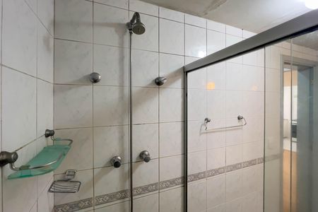 Banheiro de apartamento à venda com 1 quarto, 45m² em Ipiranga, São Paulo