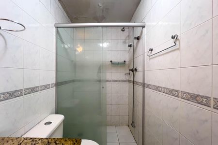 Banheiro de apartamento à venda com 1 quarto, 45m² em Ipiranga, São Paulo
