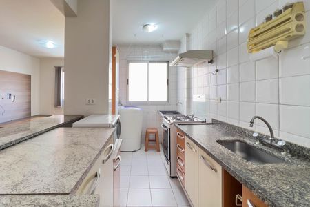 Apartamento à venda com 45m², 1 quarto e 1 vagaCozinha e área de serviço 