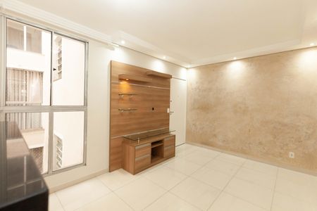 Apartamento para alugar com 46m², 2 quartos e 1 vaga