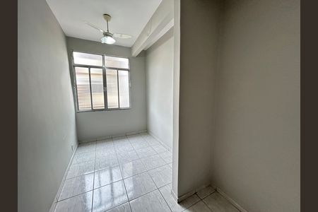 Apartamento à venda com 40m², 1 quarto e sem vagaQuarto
