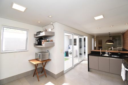 Casa de condomínio à venda com 180m², 3 quartos e sem vagaCozinha