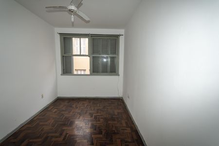 Sala de apartamento à venda com 1 quarto, 44m² em São Geraldo, Porto Alegre