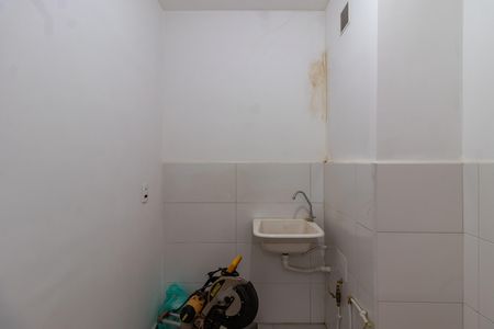 Apartamento à venda com 37m², 2 quartos e sem vaga Apartamento à venda com 37m², 2 quartos e sem vagaÁrea de Serviço