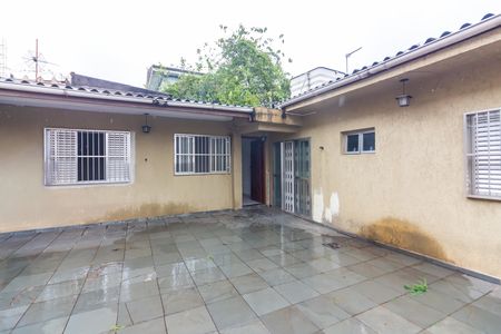 Casa para alugar com 80m², 2 quartos e 2 vagasQuintal