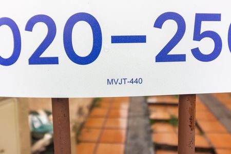 Casa para alugar com 80m², 2 quartos e 2 vagasCode