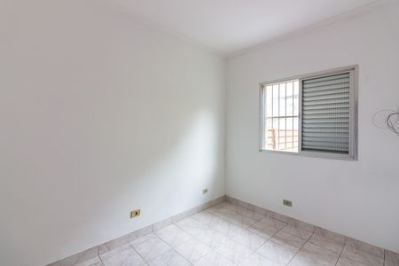 Casa para alugar com 80m², 2 quartos e 2 vagasQuarto 1