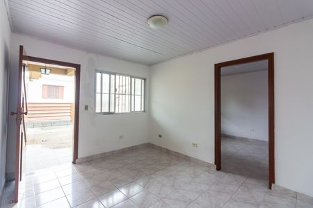 Sala  de casa para alugar com 2 quartos, 80m² em Km 18, Osasco