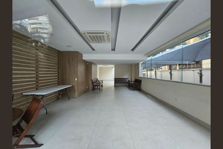 Apartamento para alugar com 98m², 3 quartos e 2 vagas Apartamento para alugar com 98m², 3 quartos e 2 vagasÁrea comum - Salão de festas