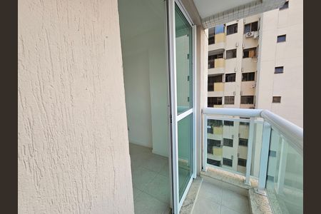 Apartamento para alugar com 98m², 3 quartos e 2 vagas Apartamento para alugar com 98m², 3 quartos e 2 vagasVaranda do quarto 2