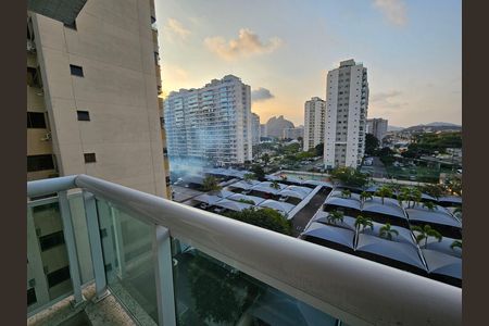 Apartamento para alugar com 98m², 3 quartos e 2 vagas Apartamento para alugar com 98m², 3 quartos e 2 vagasVaranda do quarto 2