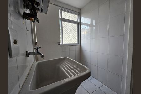 Apartamento para alugar com 98m², 3 quartos e 2 vagas Apartamento para alugar com 98m², 3 quartos e 2 vagasÁrea de serviço