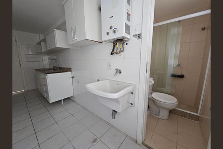 Apartamento para alugar com 98m², 3 quartos e 2 vagas Apartamento para alugar com 98m², 3 quartos e 2 vagasÁrea de serviço