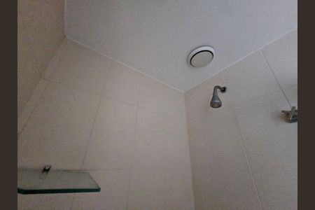 Apartamento para alugar com 98m², 3 quartos e 2 vagas Apartamento para alugar com 98m², 3 quartos e 2 vagasBanheiro social
