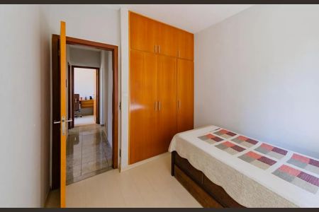 Apartamento para alugar com 78m², 3 quartos e 2 vagas Apartamento para alugar com 78m², 3 quartos e 2 vagasQuarto