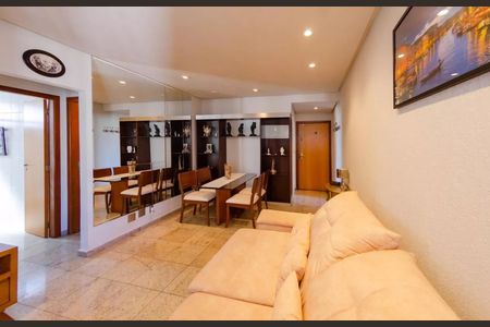 Apartamento para alugar com 78m², 3 quartos e 2 vagas Apartamento para alugar com 78m², 3 quartos e 2 vagasSala