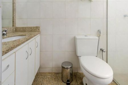 Apartamento para alugar com 78m², 3 quartos e 2 vagas Apartamento para alugar com 78m², 3 quartos e 2 vagasBanheiro