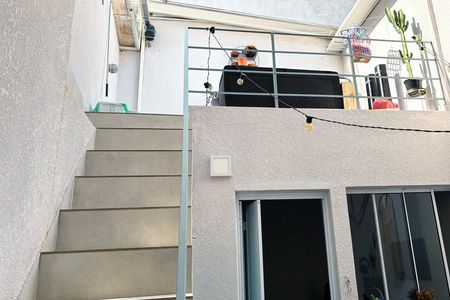 Casa para alugar com 96m², 2 quartos e 1 vagaQuintal