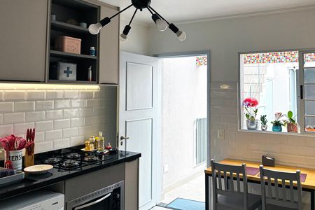 Casa para alugar com 96m², 2 quartos e 1 vagacozinha