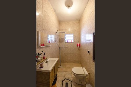 Casa à venda com 210m², 3 quartos e 2 vagasbanheiro - Casa 2