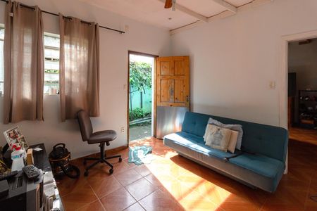 Casa à venda com 210m², 3 quartos e 2 vagasSala - Casa 1