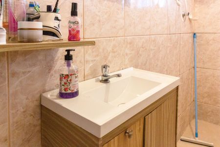 Casa à venda com 210m², 3 quartos e 2 vagasbanheiro - Casa 2