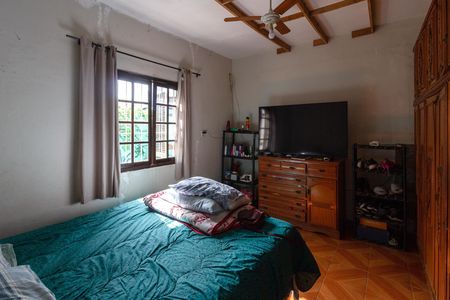 Casa à venda com 210m², 3 quartos e 2 vagasQuarto 1  - Casa 1