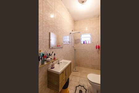 Casa à venda com 210m², 3 quartos e 2 vagasbanheiro - Casa 2