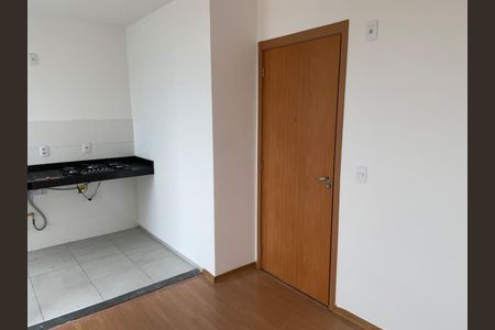 Apartamento para alugar com 43m², 2 quartos e 2 vagas Apartamento para alugar com 43m², 2 quartos e 2 vagasCozinha
