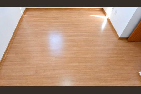 Quarto de apartamento para alugar com 2 quartos, 43m² em Chácara São Pedro, Aparecida de Goiânia