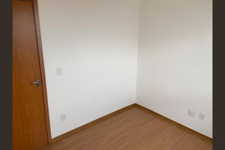 Apartamento para alugar com 43m², 2 quartos e 2 vagas Apartamento para alugar com 43m², 2 quartos e 2 vagasQuarto
