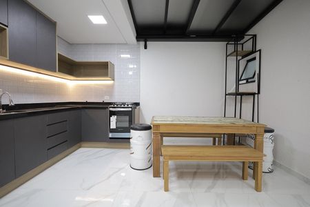 Cozinha de apartamento para alugar com 2 quartos, 50m² em Vila Assunção, Santo André