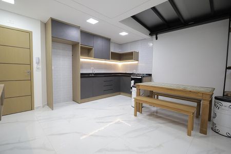 Cozinha de apartamento para alugar com 2 quartos, 50m² em Vila Assunção, Santo André