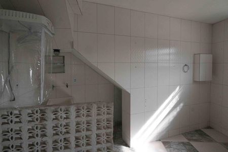 Casa para alugar com 60m², 2 quartos e sem vaga