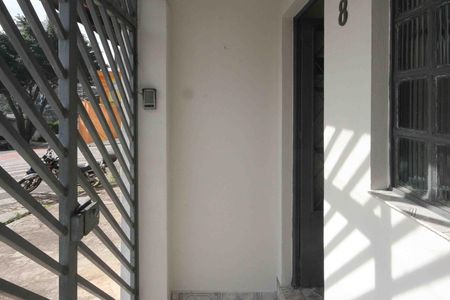 Casa para alugar com 60m², 2 quartos e sem vaga